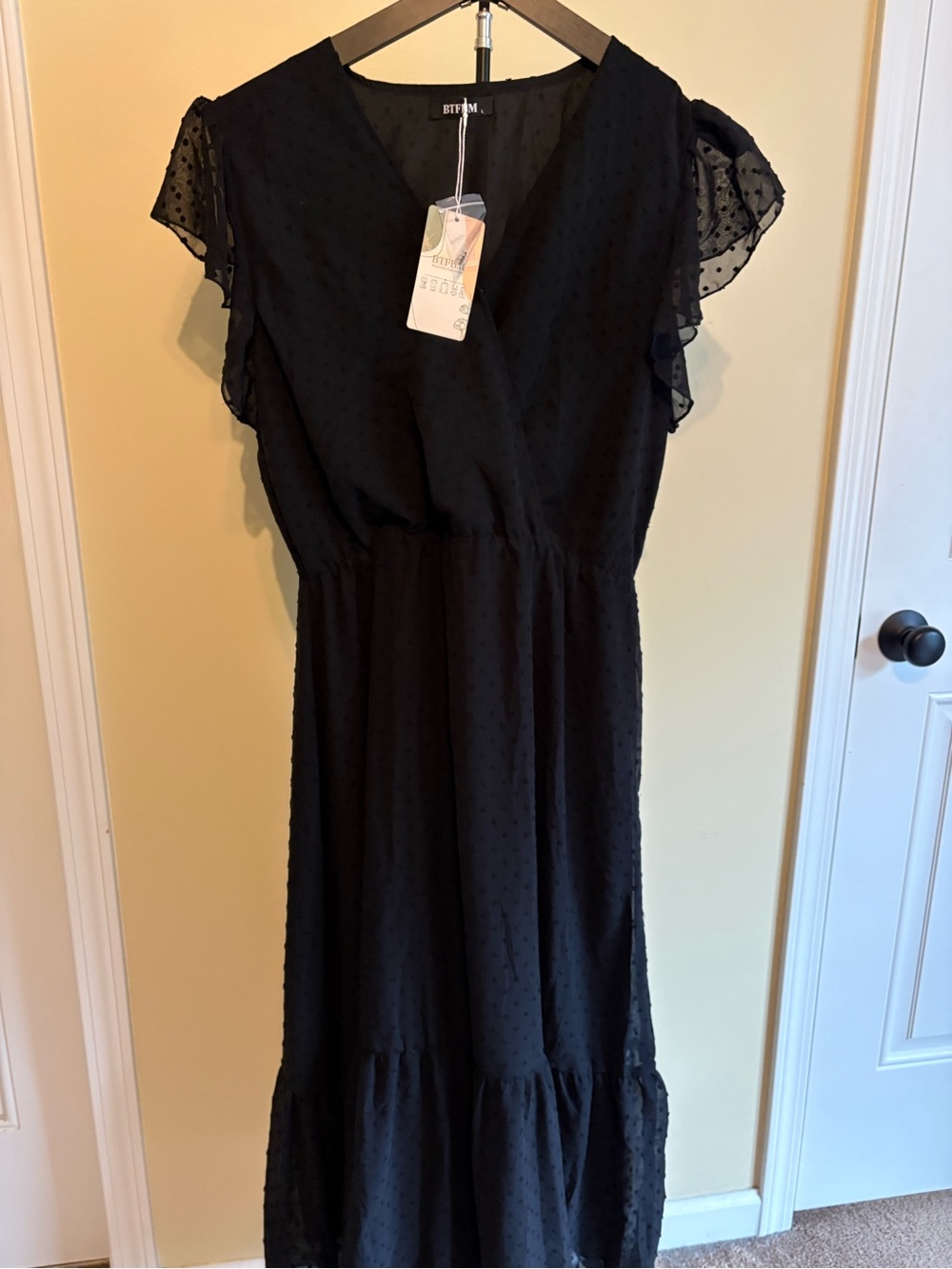 Swiss Dot V-Neck Midi Dress - Black